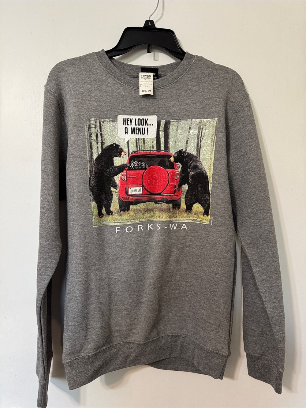 Forks WA Gray Graphic Crewneck Sweatshirt - Bears & Red SUV
